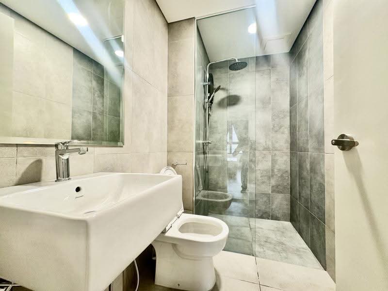 Service Residence for Rent at Teja @ Subang Jaya City Centre (SJCC) - Samuel Pan - Bathroom - PropertyGuru.com.my