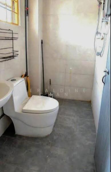 2-storey Terraced House for Rent in Bandar Bukit Puchong (Puchong) - Geraldine Chan - Bathroom - PropertyGuru.com.my
