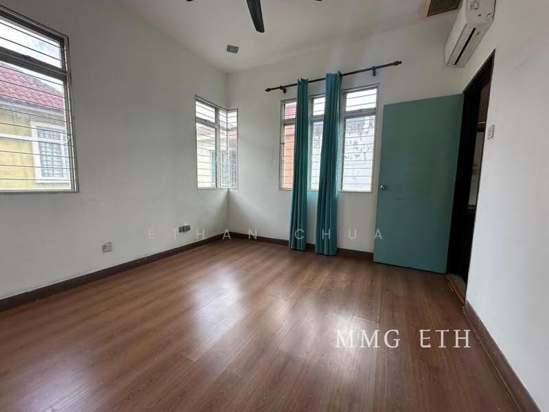 Link Bungalow for Sale in Taman Aman Perdana (Kapar) - Ethan Chua - Interior - PropertyGuru.com.my
