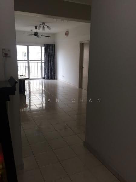 Kediaman Servis untuk Dijual di Avelon Tower @ Plaza Medan Putra - Evan Chan - Living Room - PropertyGuru.com.my