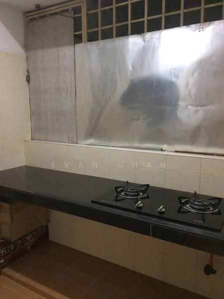 Kediaman Servis untuk Dijual di Avelon Tower @ Plaza Medan Putra - Evan Chan - Kitchen - PropertyGuru.com.my