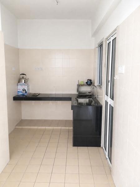 Kediaman Servis untuk Dijual di Avelon Tower @ Plaza Medan Putra - Evan Chan - Kitchen - PropertyGuru.com.my