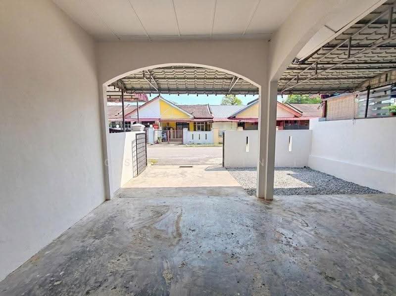 Rumah Teres 1-Tingkat untuk Dijual di Skudai (Johor) - Roslina Binti Kassim - Exterior - PropertyGuru.com.my