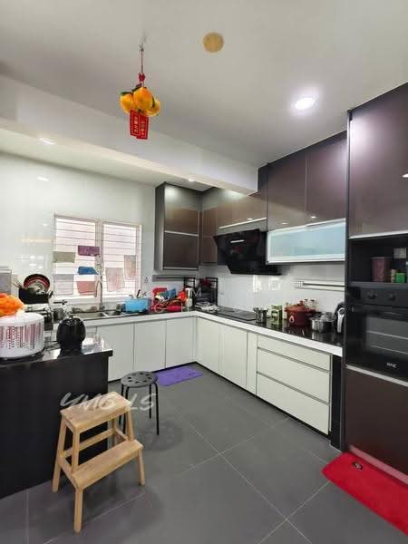Rumah Teres 2.5-Tingkat untuk Dijual di Bandar Botanic (Klang) - Raymond Choo - Kitchen - PropertyGuru.com.my