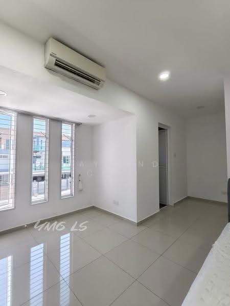 Rumah Teres 2.5-Tingkat untuk Dijual di Bandar Botanic (Klang) - Raymond Choo - Interior - PropertyGuru.com.my