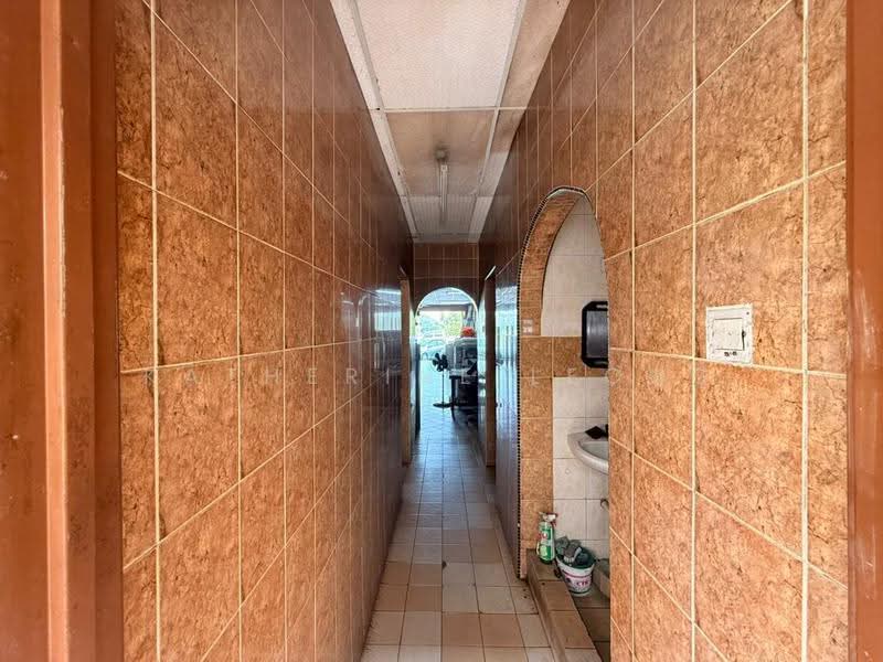 Kedai untuk Disewa di Rawang (Selangor) - Katherine Leong - Corridor - PropertyGuru.com.my