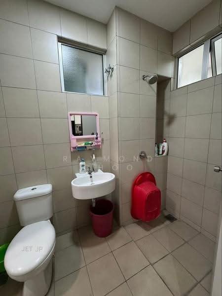 Rumah Teres 3-Tingkat untuk Dijual di Bandar Botanic (Klang) - Raymond Choo - Bathroom - PropertyGuru.com.my