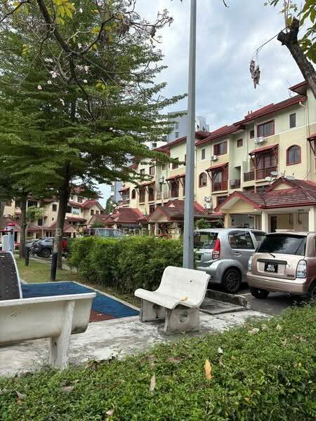 Rumah Bandar untuk Dijual di Bandar Sri Permaisuri (Cheras) - Brandon Lee - PropertyGuru.com.my