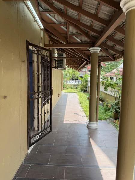 2-storey Terraced House for Rent in SS18 (Subang Jaya) - Geraldine Chan - Exterior - PropertyGuru.com.my