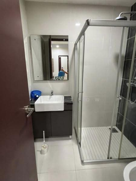 Kondominium untuk Disewa di Royal Strand @ Country Garden Danga Bay - Fion Teow - Bathroom - PropertyGuru.com.my