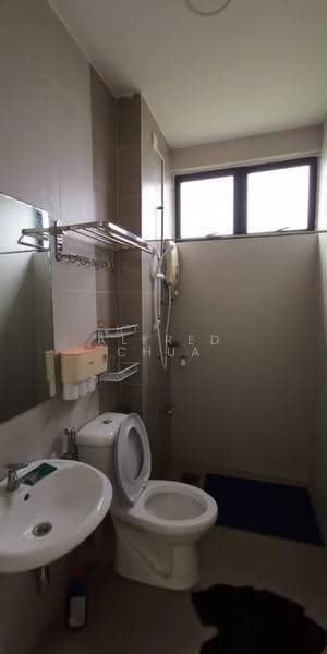 Pangsapuri untuk Dijual di Residensi PR1MA Premier Matang, Kuching, Sarawak - Alfred Chua - Bathroom - PropertyGuru.com.my