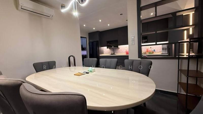 Rumah Teres 2.5-Tingkat untuk Dijual di Bandar Botanic (Klang) - Raymond Choo - Dining Room - PropertyGuru.com.my