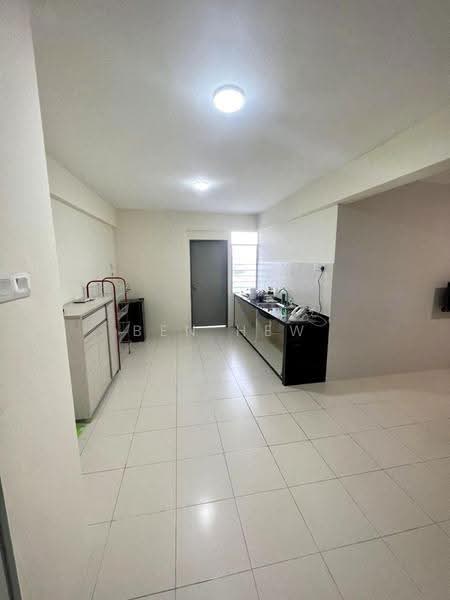 Apartment for Sale at Pangsapuri Suria 1 Batu Kawan - Ben Hew - Kitchen - PropertyGuru.com.my