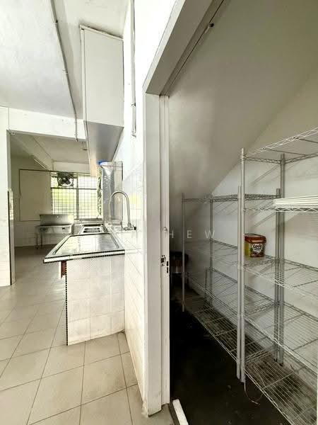 Shop for Rent in Sungai Ara (Penang) - Ben Hew - Kitchen - PropertyGuru.com.my