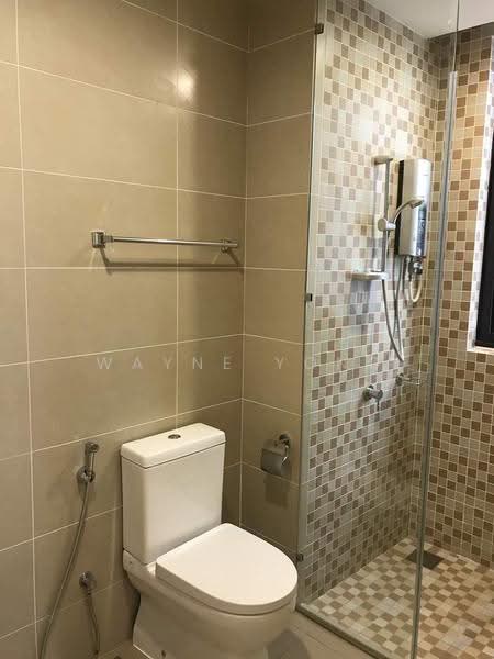 Service Residence for Sale at Icon Residenz 1 @ Icon City - Wayne Yong - Bathroom - PropertyGuru.com.my