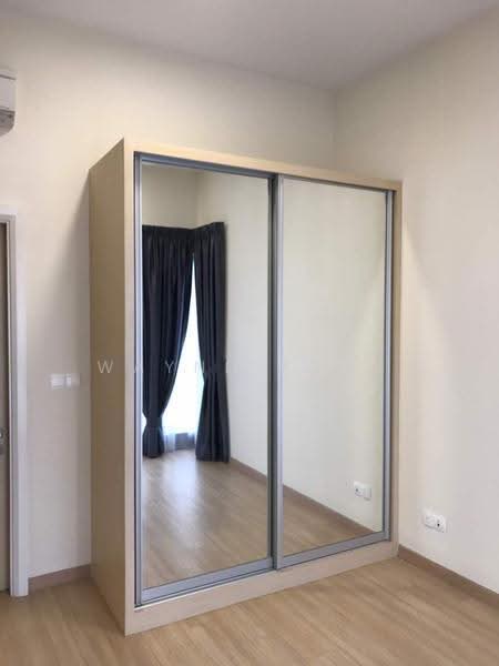 Service Residence for Sale at Icon Residenz 1 @ Icon City - Wayne Yong - Bedroom - PropertyGuru.com.my