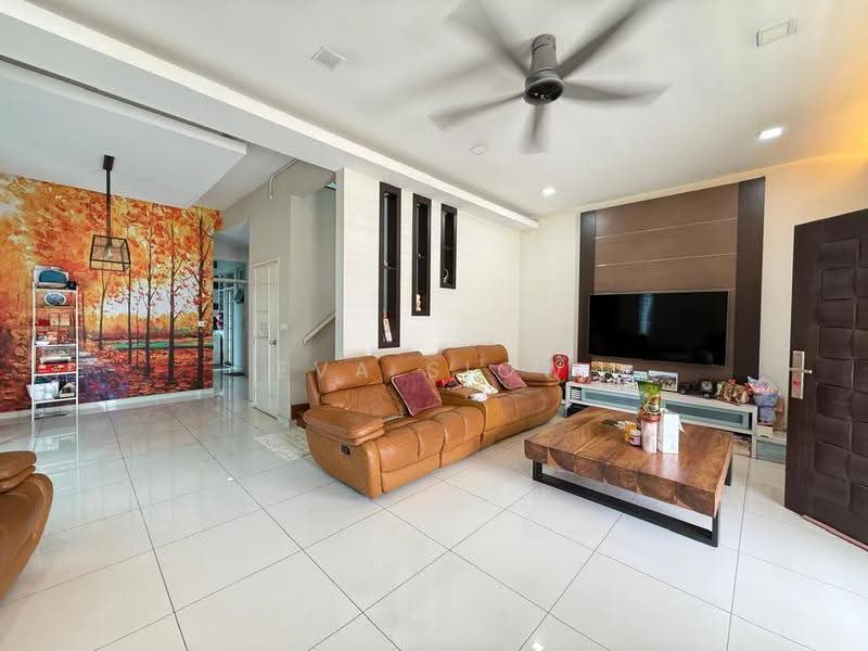 Cluster House for Sale in Bukit Indah (Iskandar Puteri (Nusajaya)) - Eva Siow - Living Room - PropertyGuru.com.my