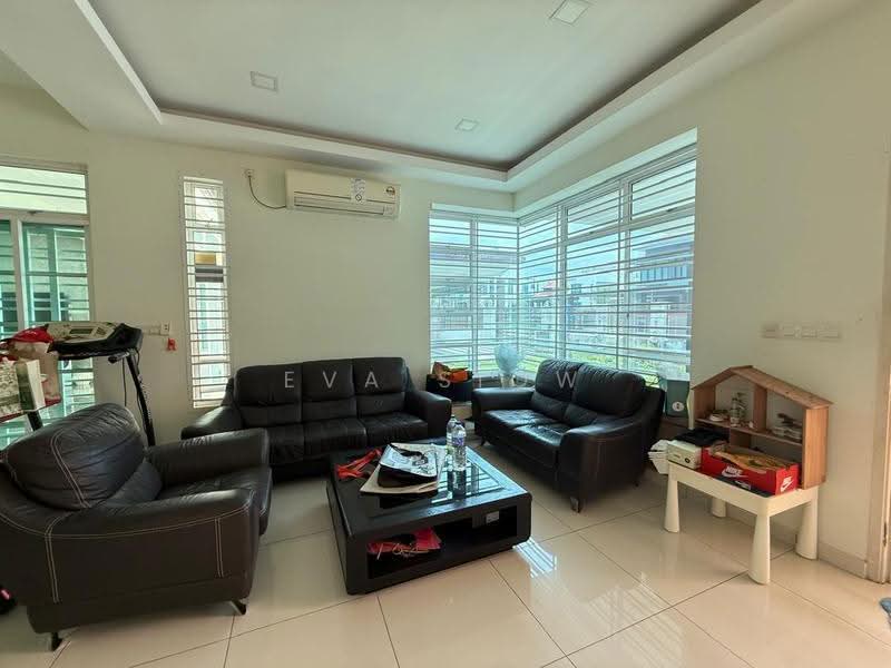 Cluster House for Sale in Bukit Indah (Iskandar Puteri (Nusajaya)) - Eva Siow - Living Room - PropertyGuru.com.my