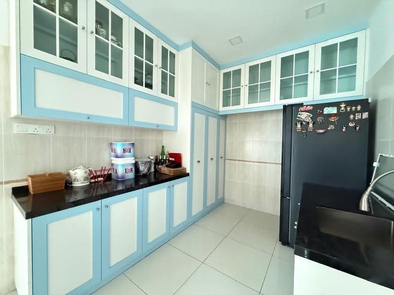 Cluster House for Sale in Bukit Indah (Iskandar Puteri (Nusajaya)) - Eva Siow - Kitchen - PropertyGuru.com.my