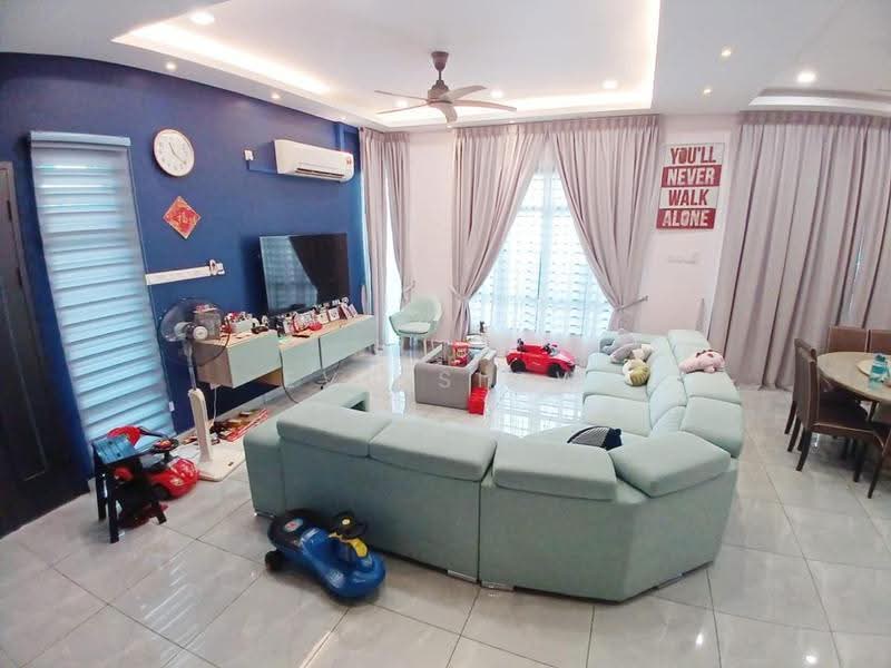 Cluster House for Sale in Taman Pulai Hijauan (Skudai) - Eva Siow - Living Room - PropertyGuru.com.my