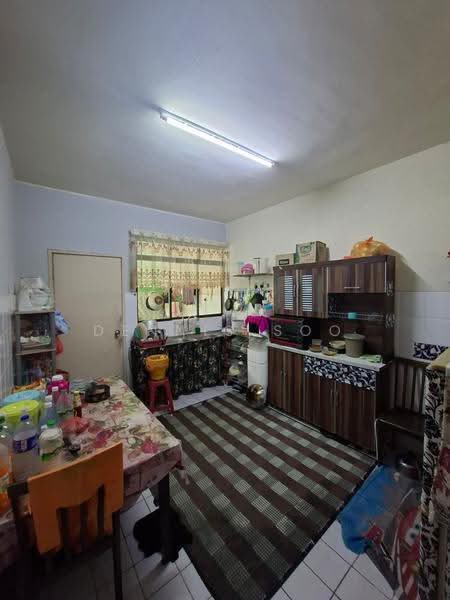 2-storey Terraced House for Sale in Bandar Utama (Selangor) - Dennis Soo - Kitchen - PropertyGuru.com.my