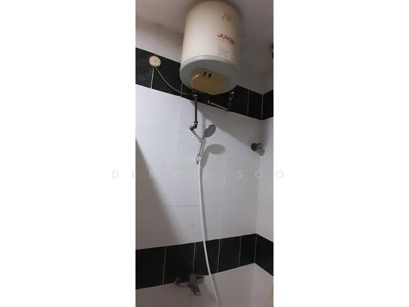 2-storey Terraced House for Sale in Bandar Utama (Selangor) - Dennis Soo - Bathroom - PropertyGuru.com.my