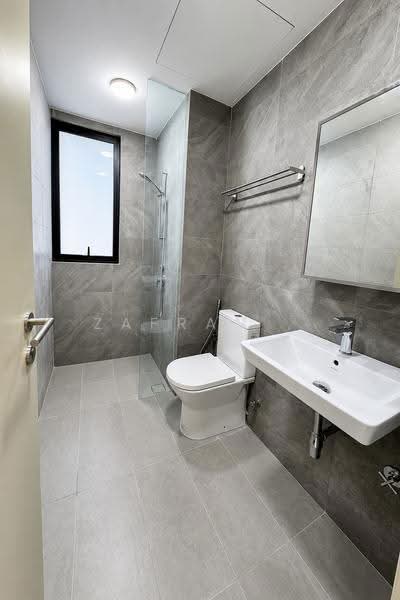 Service Residence for Rent at Quinn Residence - Zafran . - Bathroom - PropertyGuru.com.my