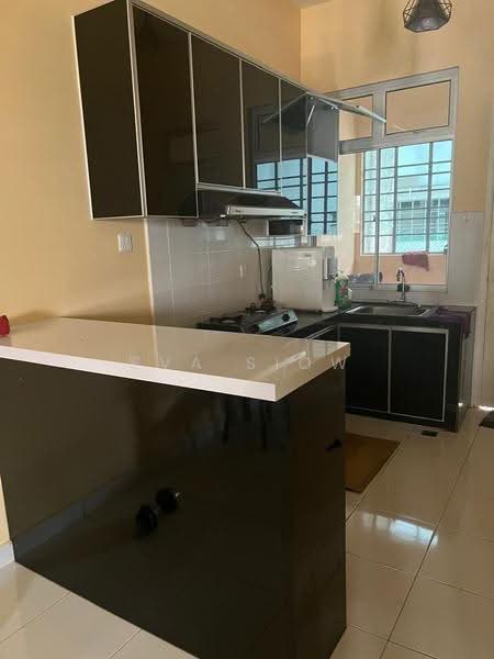 Rumah Teres 2-Tingkat untuk Disewa di Taman Bestari Perdana (Pasir Gudang) - Eva Siow - Kitchen - PropertyGuru.com.my