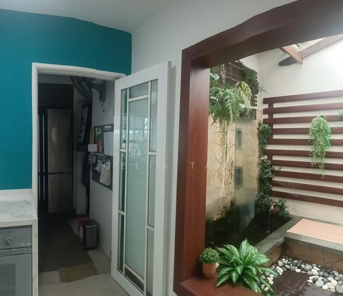 Rumah Teres 2-Tingkat untuk Dijual di Putra Heights (Subang Jaya) - Celia Tan - Kitchen - PropertyGuru.com.my