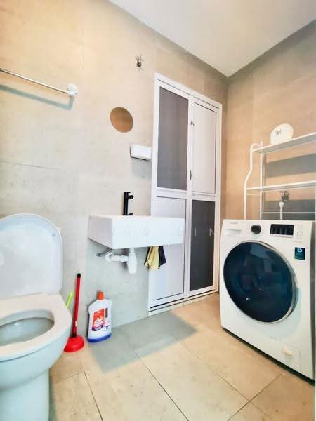Service Residence for Rent at Kenwingston Square Garden - Luwis Ling - Bathroom - PropertyGuru.com.my