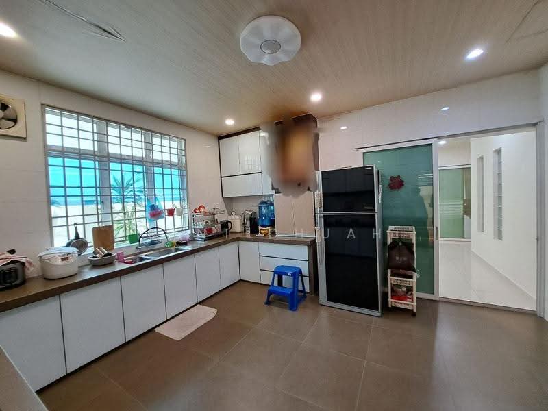 Rumah Berkembar untuk Dijual di Bandar Tasek Mutiara (Simpang Ampat) - Kent Chuah - Kitchen - PropertyGuru.com.my