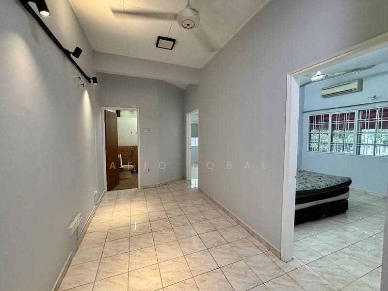 Rumah Teres 2-Tingkat untuk Disewa di Jalan Ipoh (Kuala Lumpur) - Afiq Iqbal - Interior - PropertyGuru.com.my