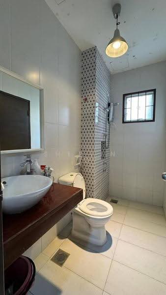 2-storey Terraced House for Sale in Taman Nusa Idaman (Iskandar Puteri (Nusajaya)) - Sherlin To - Bathroom - PropertyGuru.com.my