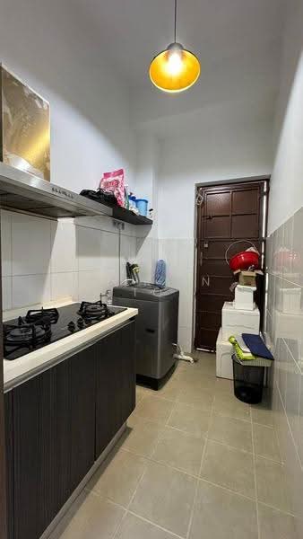 2-storey Terraced House for Sale in Taman Nusa Idaman (Iskandar Puteri (Nusajaya)) - Sherlin To - Kitchen - PropertyGuru.com.my