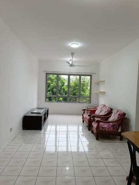 Pangsapuri untuk Disewa di Desa Tanjung - Irene Looi - Living Room - PropertyGuru.com.my