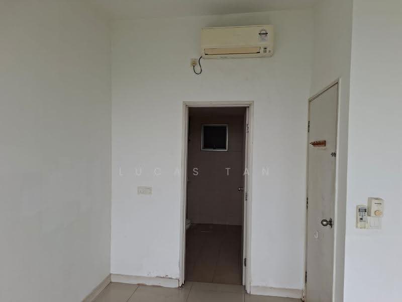 Kediaman Servis untuk Dijual di Greenfield Regency - Lucas Tan - PropertyGuru.com.my