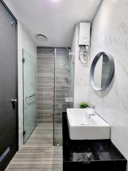 Service Residence for Rent at Emporis - Frankie Sing - Bathroom - PropertyGuru.com.my
