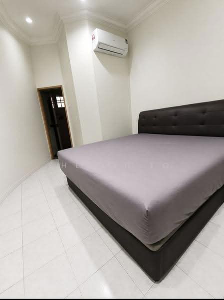 1-storey Terraced House for Sale in Taman Nusa Jaya Mas (Iskandar Puteri (Nusajaya)) - Sherlin To - Bedroom - PropertyGuru.com.my