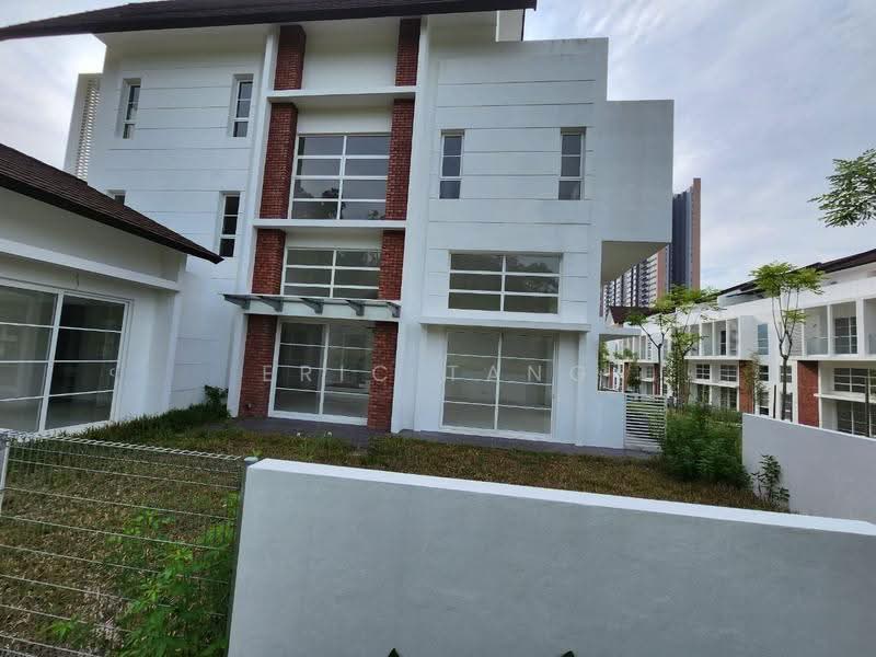 3-storey Terraced House for Sale in Alam Damai (Cheras) - Eric Tang - PropertyGuru.com.my