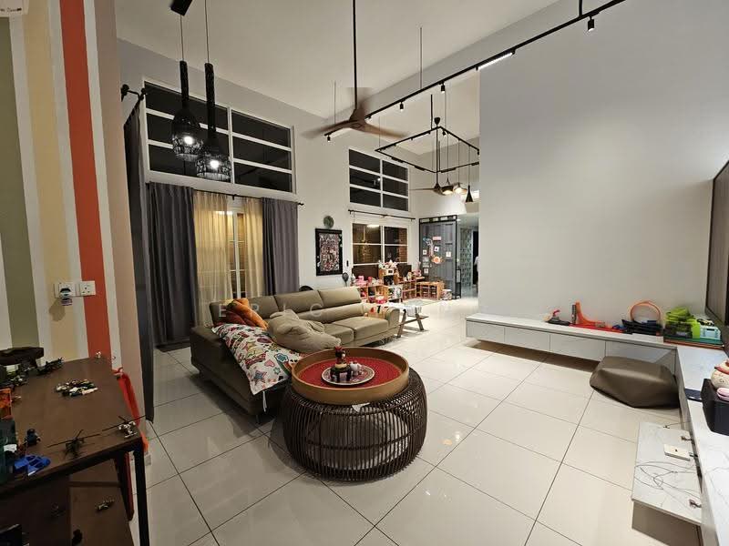 3-storey Terraced House for Sale in Alam Damai (Cheras) - Eric Tang - PropertyGuru.com.my