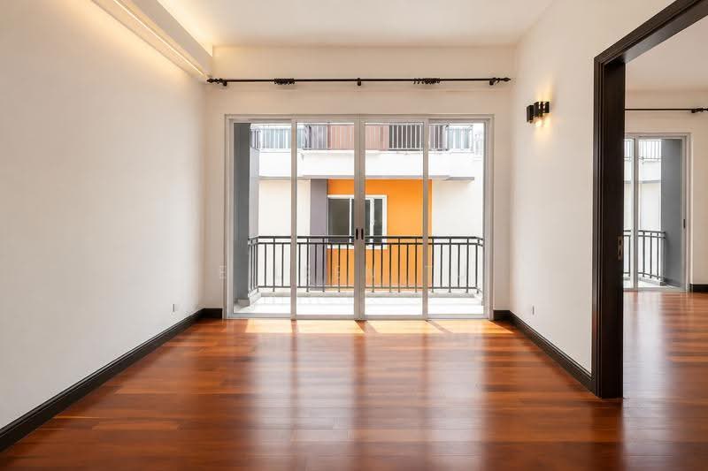 Rumah Berkembar untuk Disewa di Duta Tropika (Batu) - Eileen Tu - Balcony - PropertyGuru.com.my