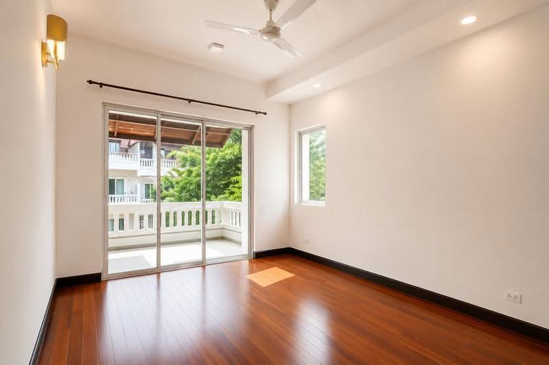 Rumah Berkembar untuk Disewa di Duta Tropika (Batu) - Eileen Tu - Balcony - PropertyGuru.com.my