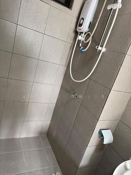 Pangsapuri untuk Disewa di Residensi Max - Ahmad Najib - Bathroom - PropertyGuru.com.my
