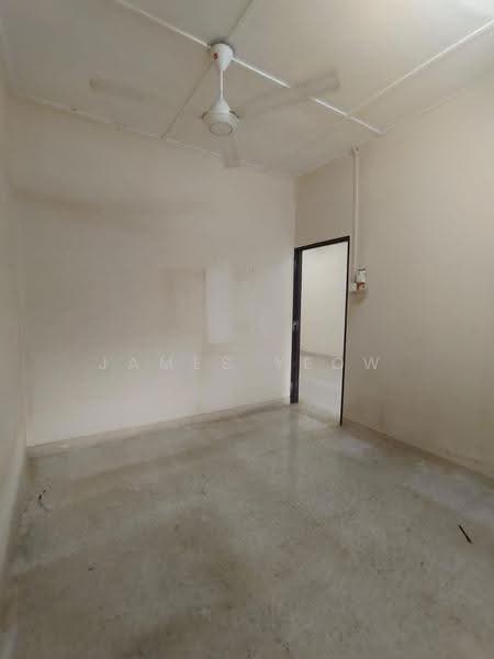 1-storey Terraced House for Sale in Taman Datuk Palembang (Bukit Baru) - James Yeow - PropertyGuru.com.my