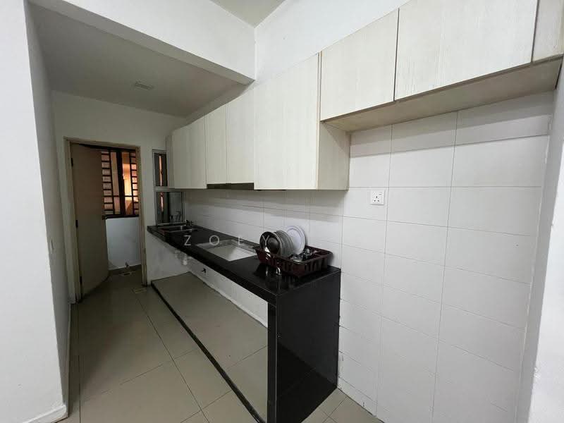 Kediaman Servis untuk Dijual di Greenfield Regency - Zoey Lee - Kitchen - PropertyGuru.com.my