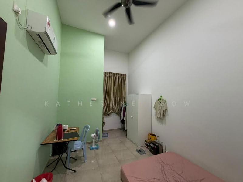 2-storey Terraced House for Sale in Taman Nusa Sentral (Iskandar Puteri (Nusajaya)) - Katherine Leow - Bedroom - PropertyGuru.com.my