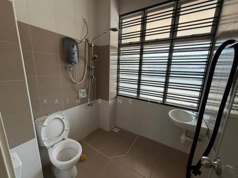 2-storey Terraced House for Sale in Taman Nusa Sentral (Iskandar Puteri (Nusajaya)) - Katherine Leow - Bathroom - PropertyGuru.com.my