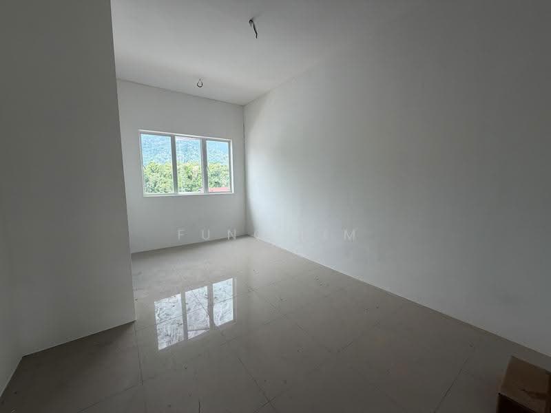 2.5-storey Terraced House for Sale in Taiping (Perak) - Fung Lim - Interior - PropertyGuru.com.my