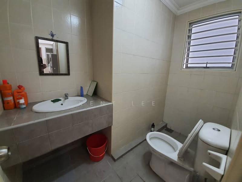 Kondominium untuk Dijual di Desa Residency (Residensi Desa) - Kent Lee - Bathroom - PropertyGuru.com.my