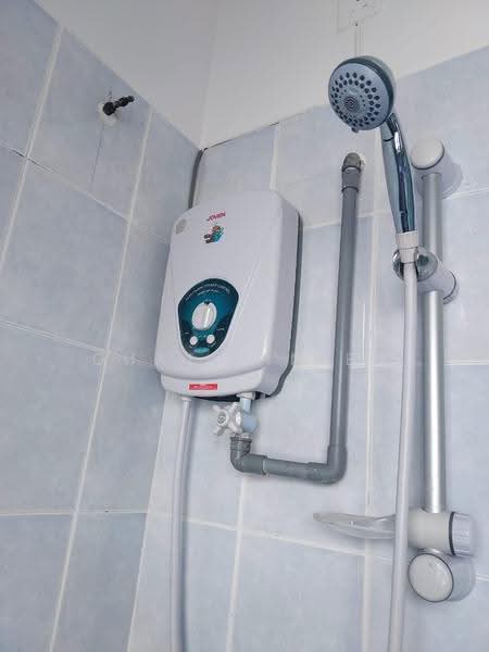 Rumah Teres 2-Tingkat untuk Disewa di Putra Heights (Subang Jaya) - Guat Tin Ee - Bathroom - PropertyGuru.com.my